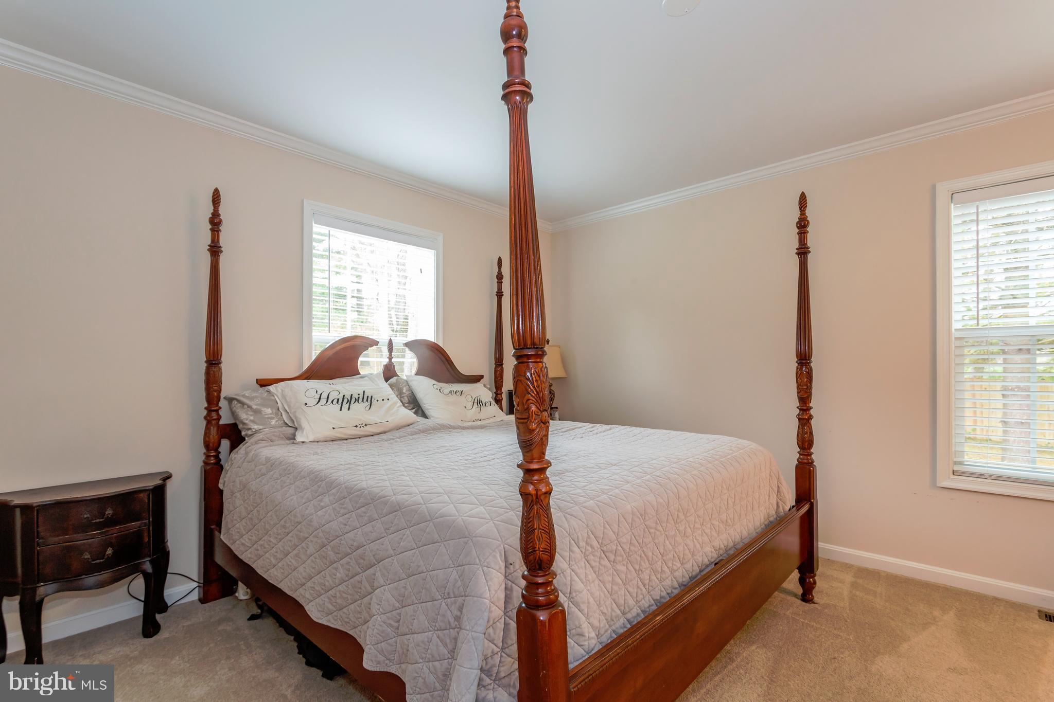 11305 Russell Road Purcellville, VA 20132 - Photo 12 of 29 En-Suite Master Bedroom