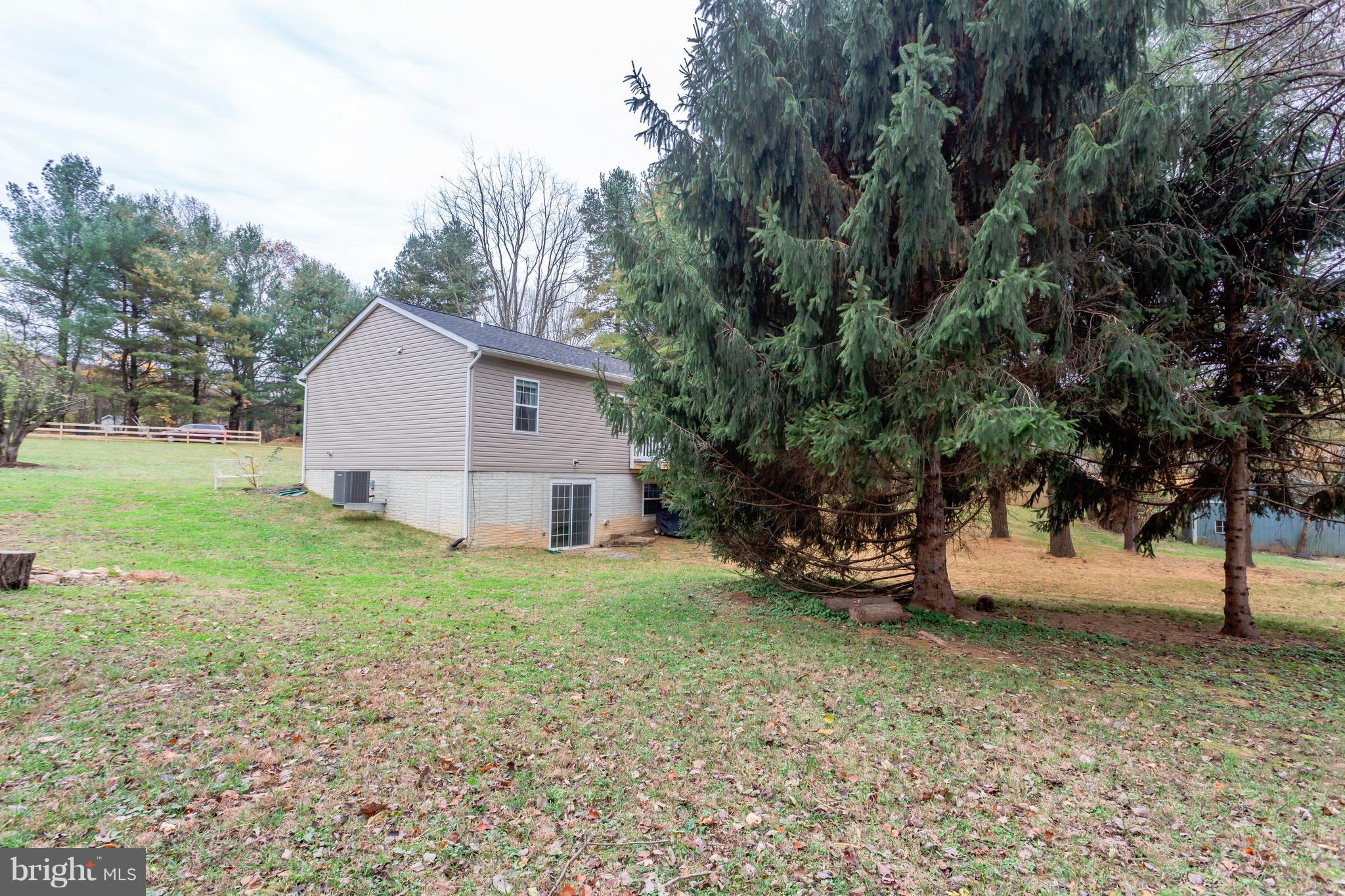 11305 Russell Road Purcellville, VA 20132 - Photo 24 of 29 Large lot offers plenty of room to play