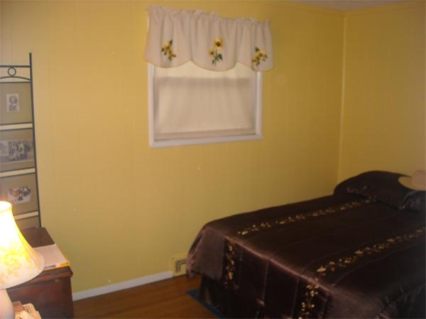 347 Newhouse Street Springfield, MA 01118 - Photo 10 of 24 Gallery Image 10