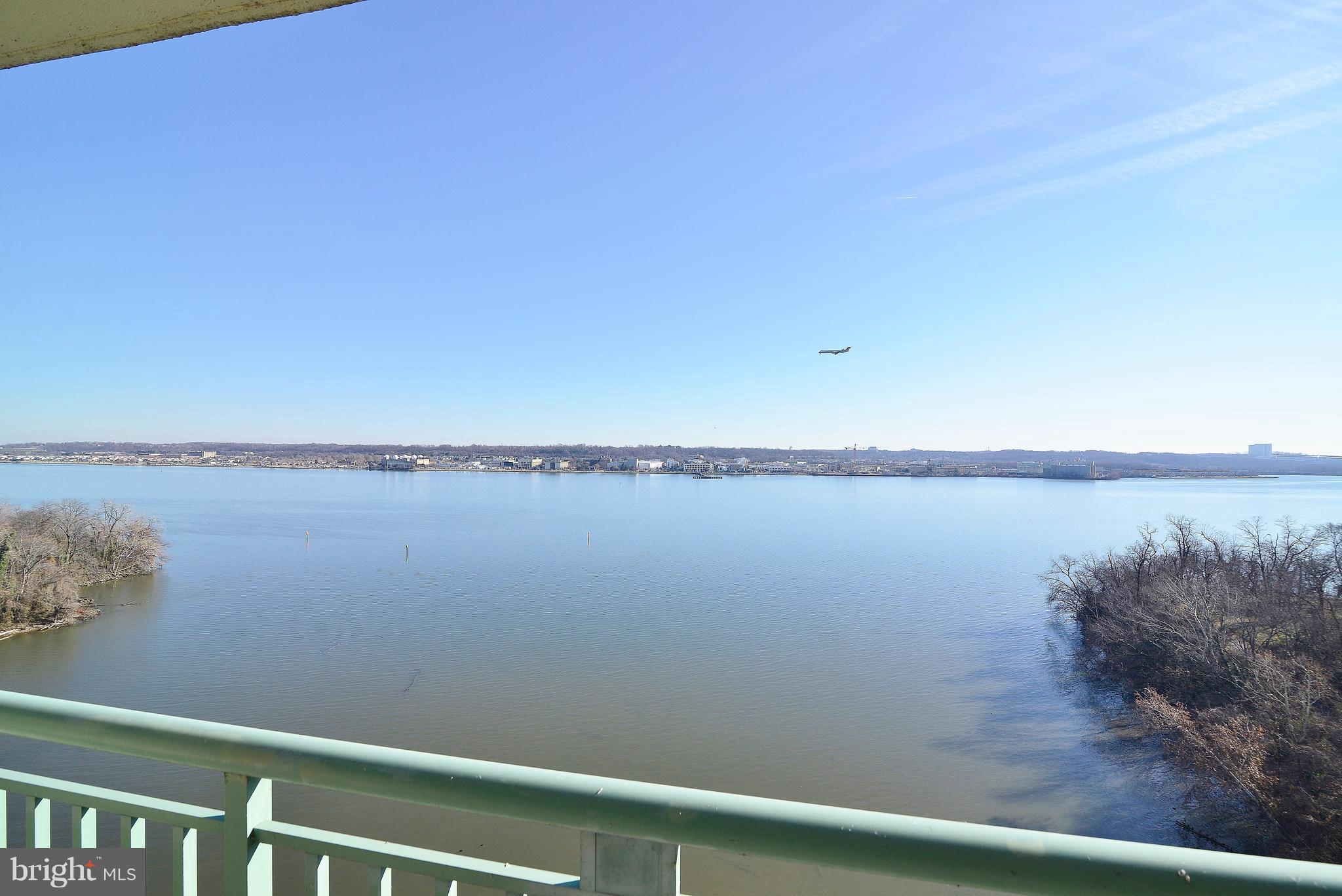 501 Slaters Lane, Unit 1019 Alexandria, VA 22314 - Photo 2 of 28 View