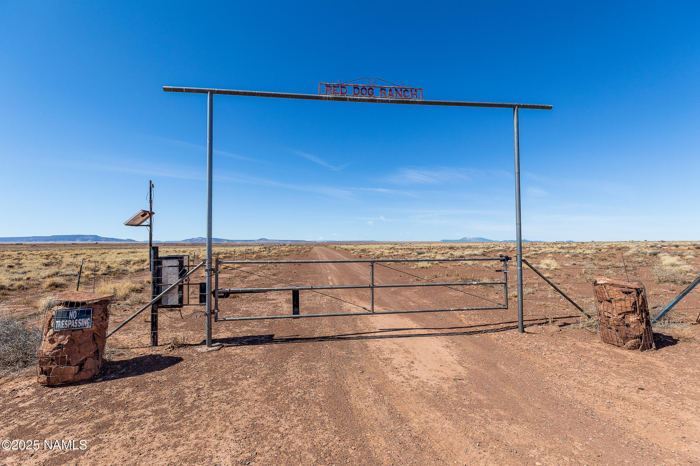 42 Red Dog Road Winslow, AZ 86047 - Photo 42 of 49 42 Red Dog Rd Winslow-22