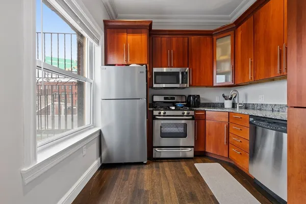 $779,000 | 7 Stillman Place, Unit 9, Boston, MA 02113
