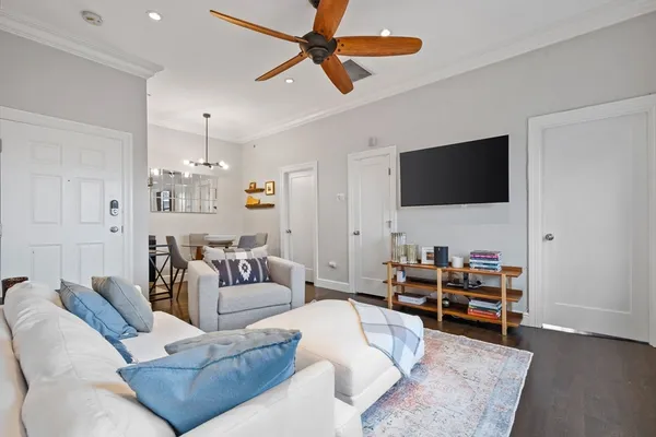 $779,000 | 7 Stillman Place, Unit 9, Boston, MA 02113