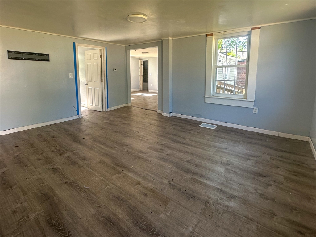 120 Hampden Street West Springfield, MA 01089 - Photo 7 of 22