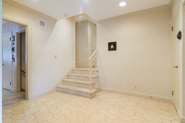 62 Fenwick Road Newton, MA 02468 - Photo 2 of 17