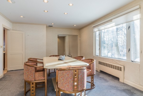 62 Fenwick Road Newton, MA 02468 - Photo 10 of 17