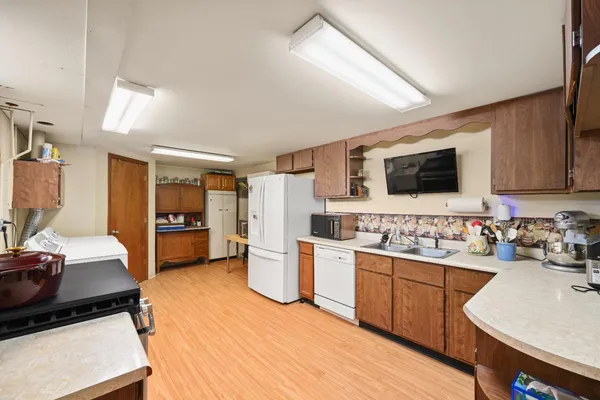 $635,000 | 11285 Chesterville Road, Moores Hill, IN 47032