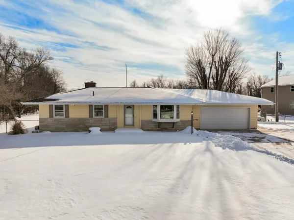 $635,000 | 11285 Chesterville Road, Moores Hill, IN 47032