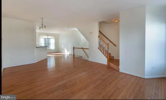 $2,900 | 46801 Sweet Birch Terrace, Sterling, VA 20164