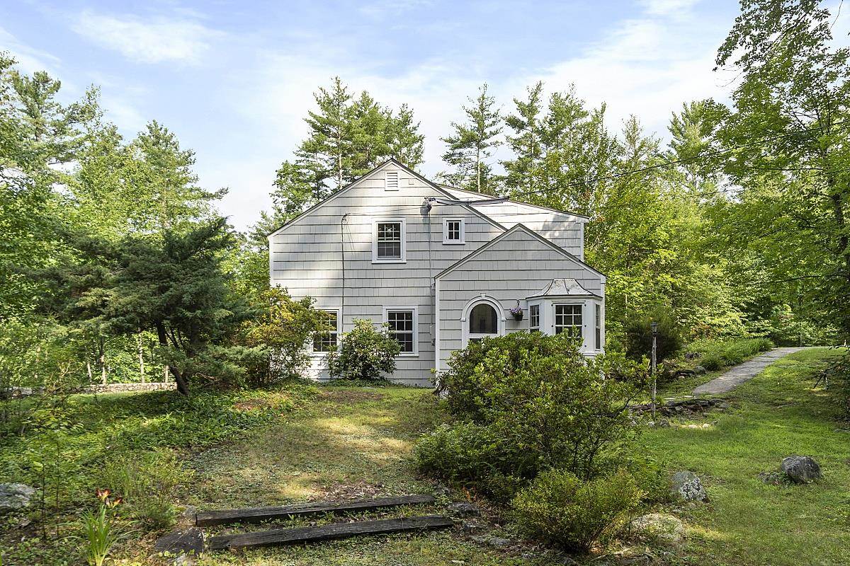 207 Forest Road Lyndeborough, NH 03082 - Photo 2 of 39