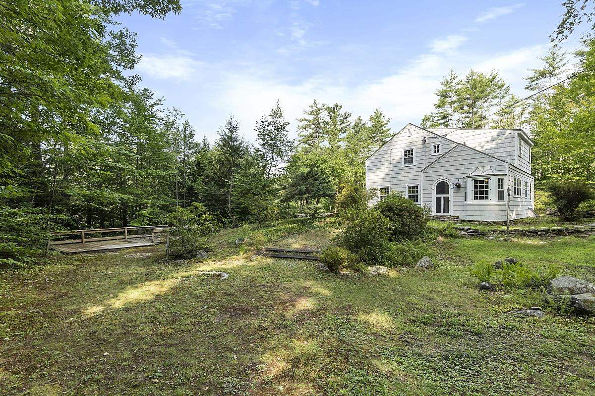 207 Forest Road Lyndeborough, NH 03082 - Photo 5 of 39