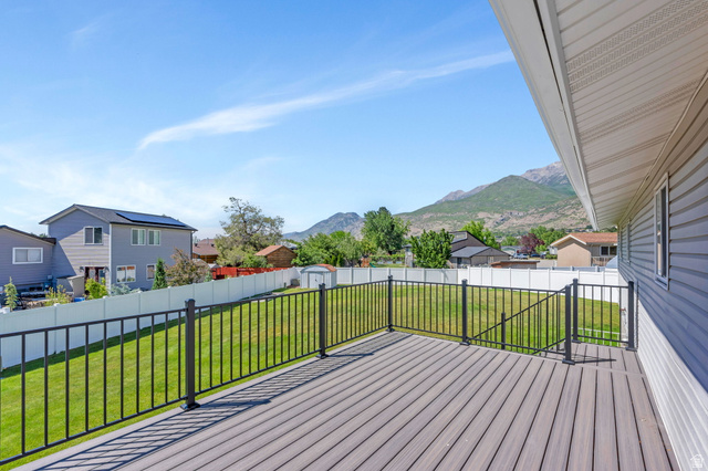 985 North 520 East Orem, UT 84097 - Photo 7 of 68