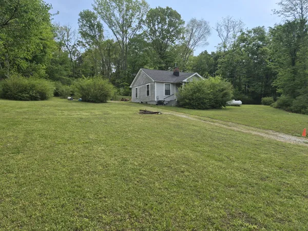 $249,900 | 7940 Old Springfield Pike, Goodlettsville, TN 37072