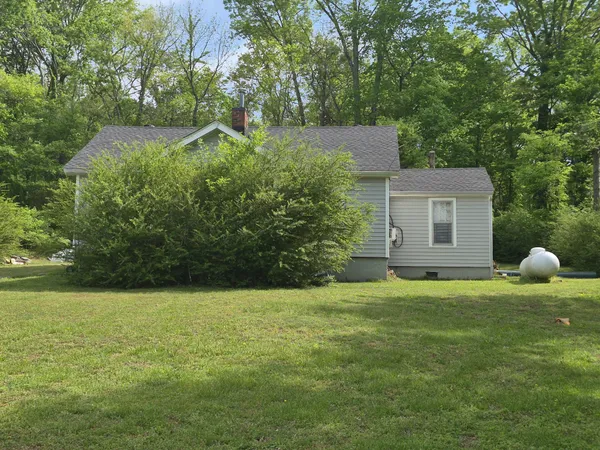 $249,900 | 7940 Old Springfield Pike, Goodlettsville, TN 37072