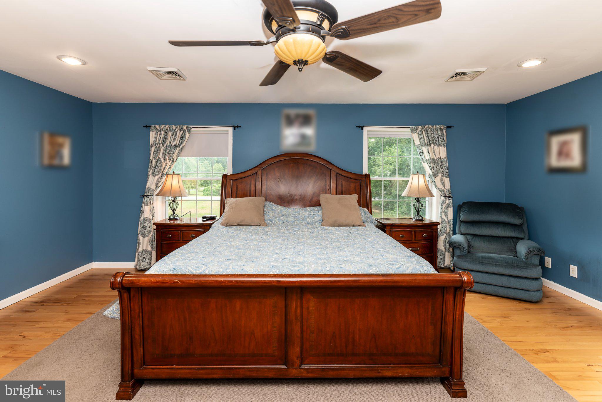 309 East Weymouth Road Newfield, NJ 08344 - Photo 7 of 10 Serene blue-hued master retreat.