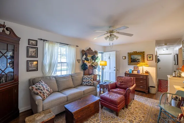 $225,000 | 504 6th Street, Blackstone, VA 23824