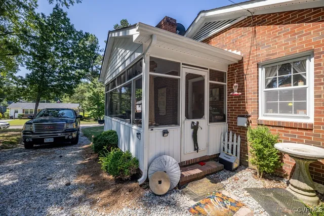 $225,000 | 504 6th Street, Blackstone, VA 23824