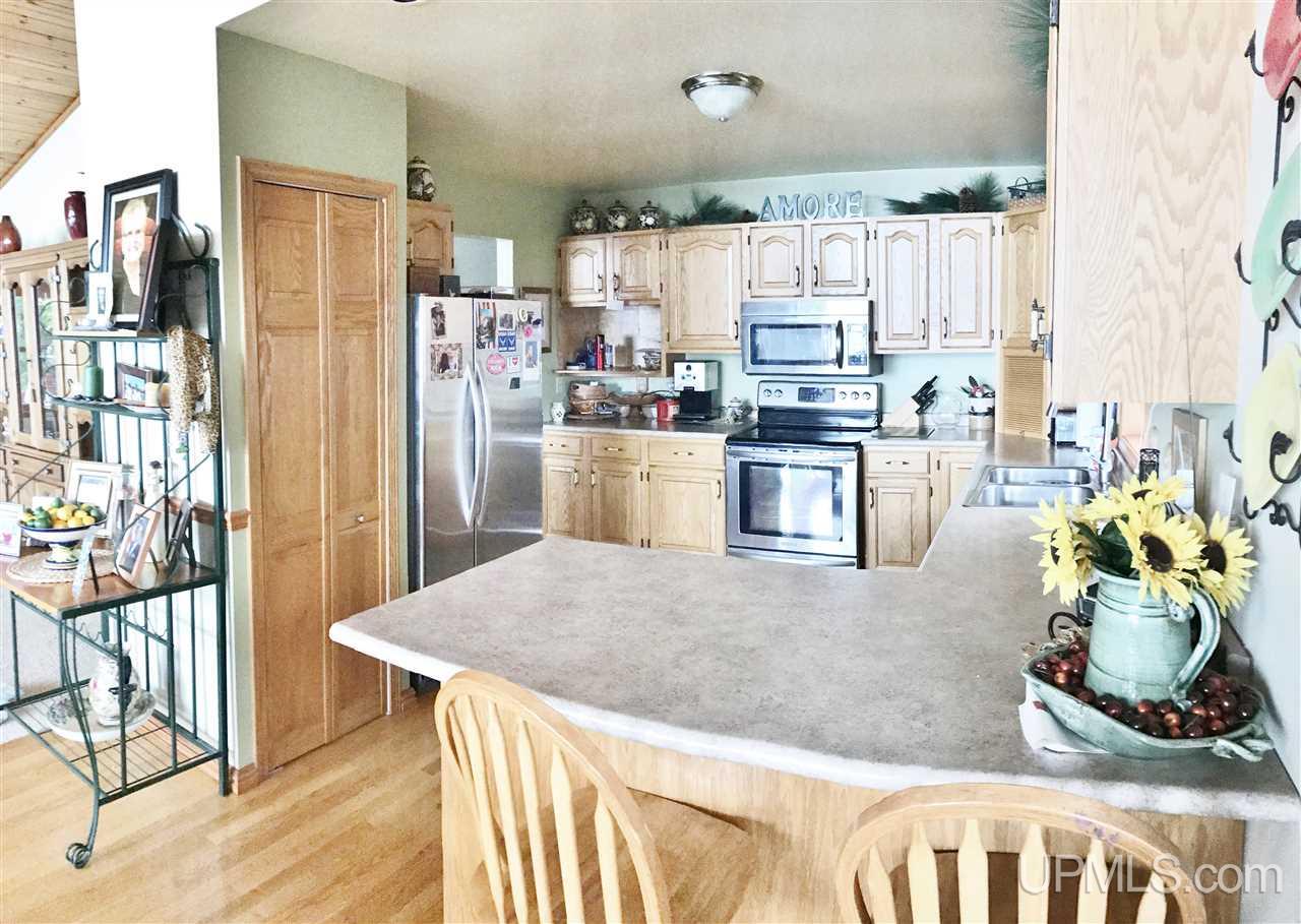 45161 Bootjack Road Lake Linden, MI 49945 - Photo 3 of 38 Gallery Image 3