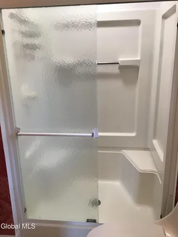 $569,900 | 9 Laurel Drive, Colonie, NY 12211