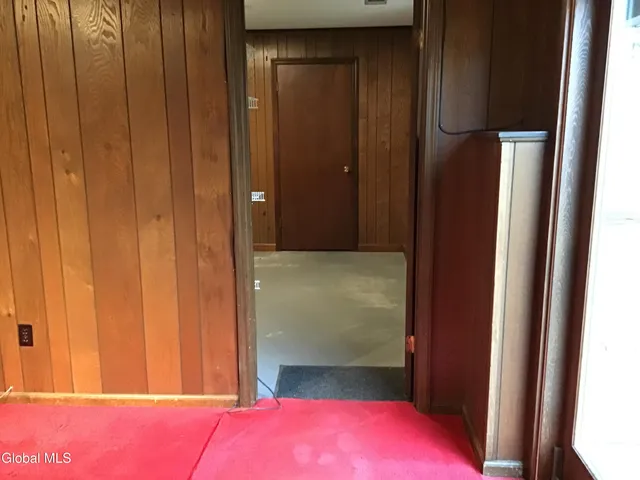 $569,900 | 9 Laurel Drive, Colonie, NY 12211