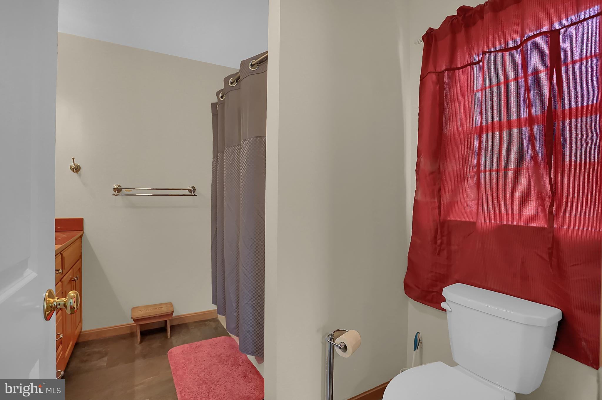 8986 Roxbury Road Orrstown, PA 17244 - Photo 21 of 44 Master Bath with full tub & shower