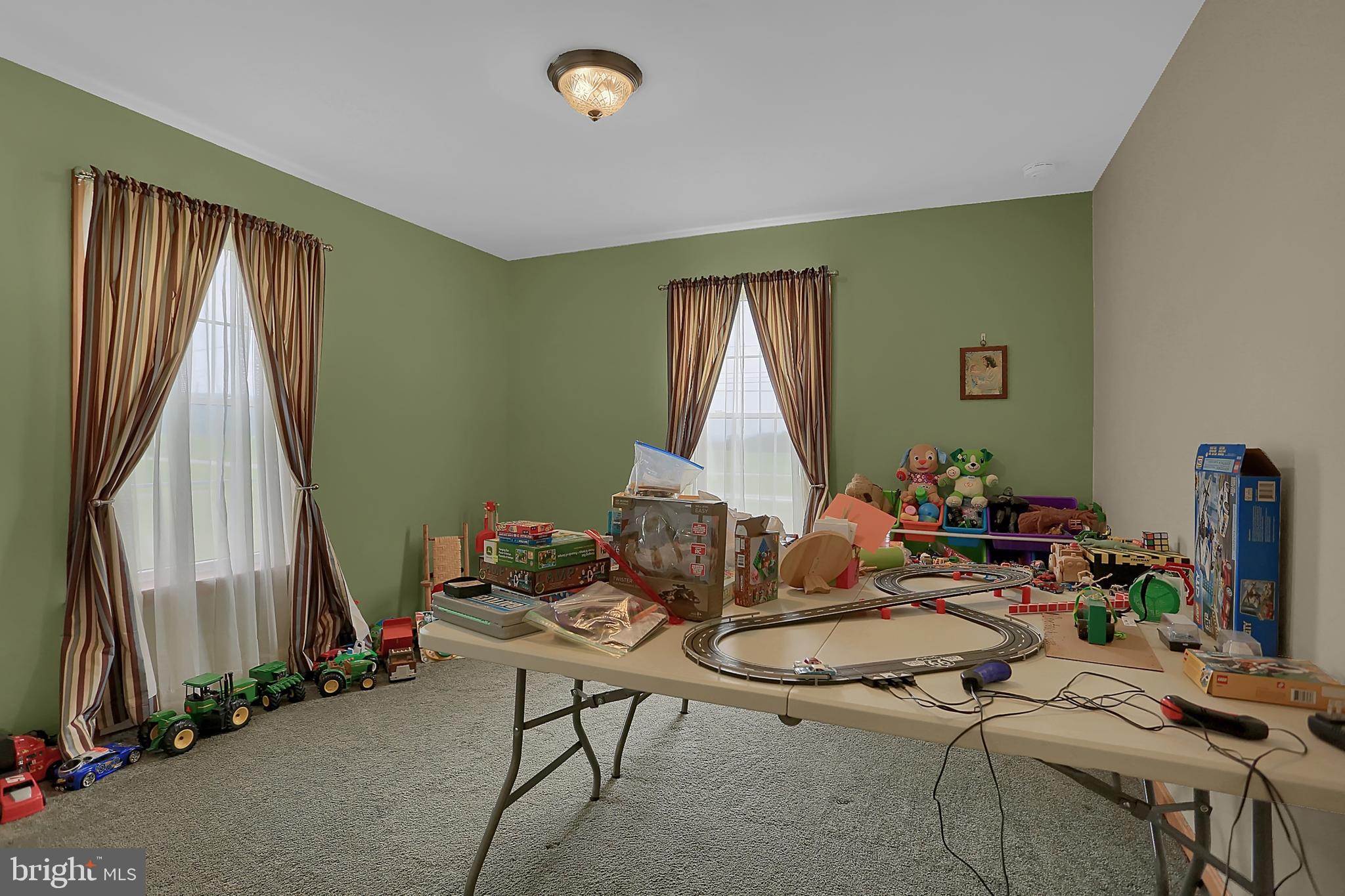 8986 Roxbury Road Orrstown, PA 17244 - Photo 24 of 44 Second bedroom