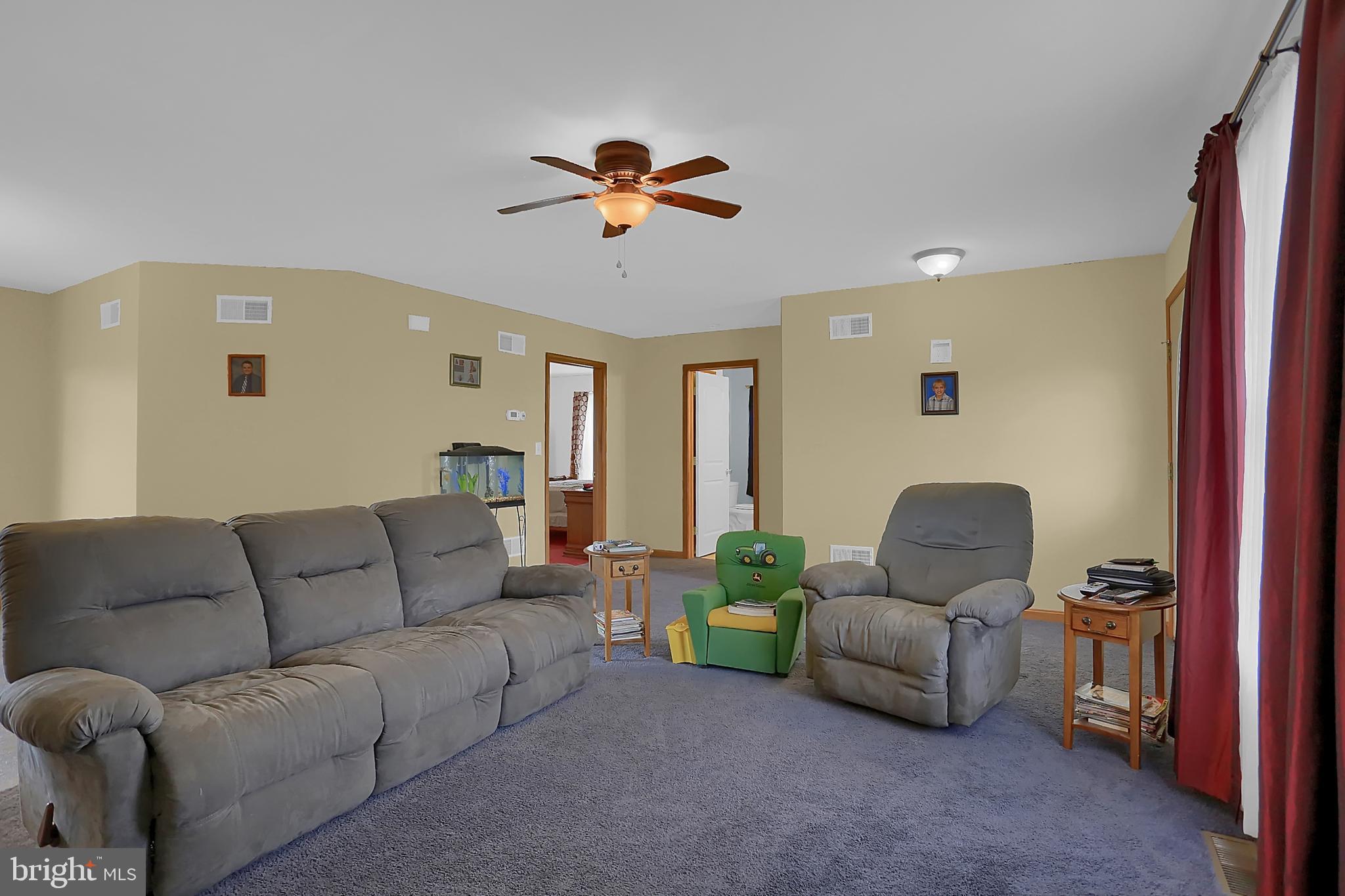 8986 Roxbury Road Orrstown, PA 17244 - Photo 7 of 44 Spacious Living Room