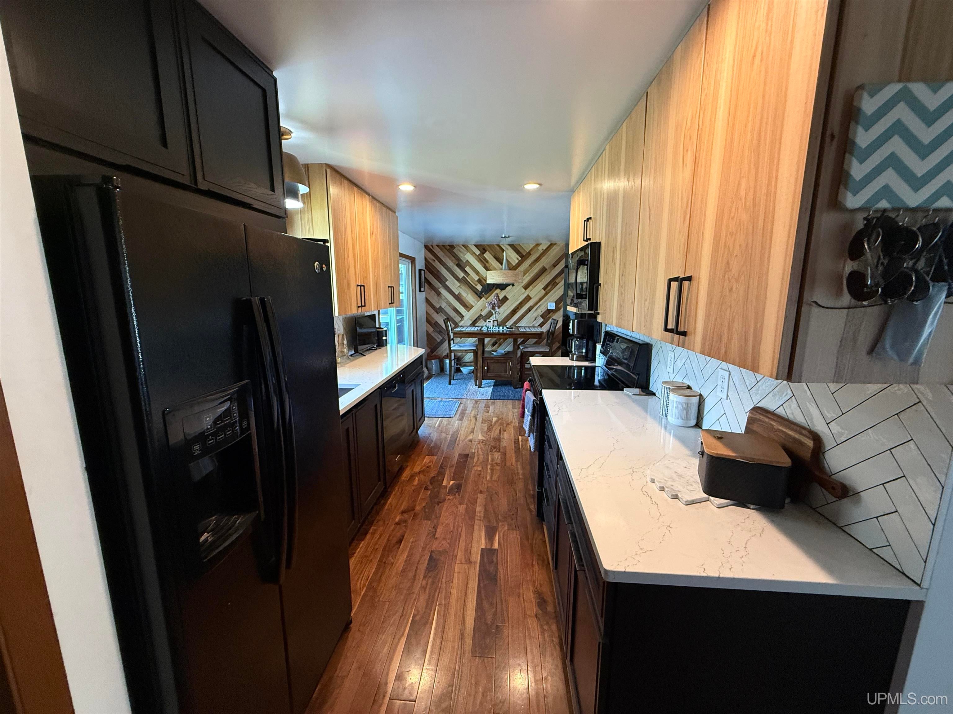 5050 Jackson Road Ironwood, MI 49938 - Photo 11 of 39 Gallery Image 11