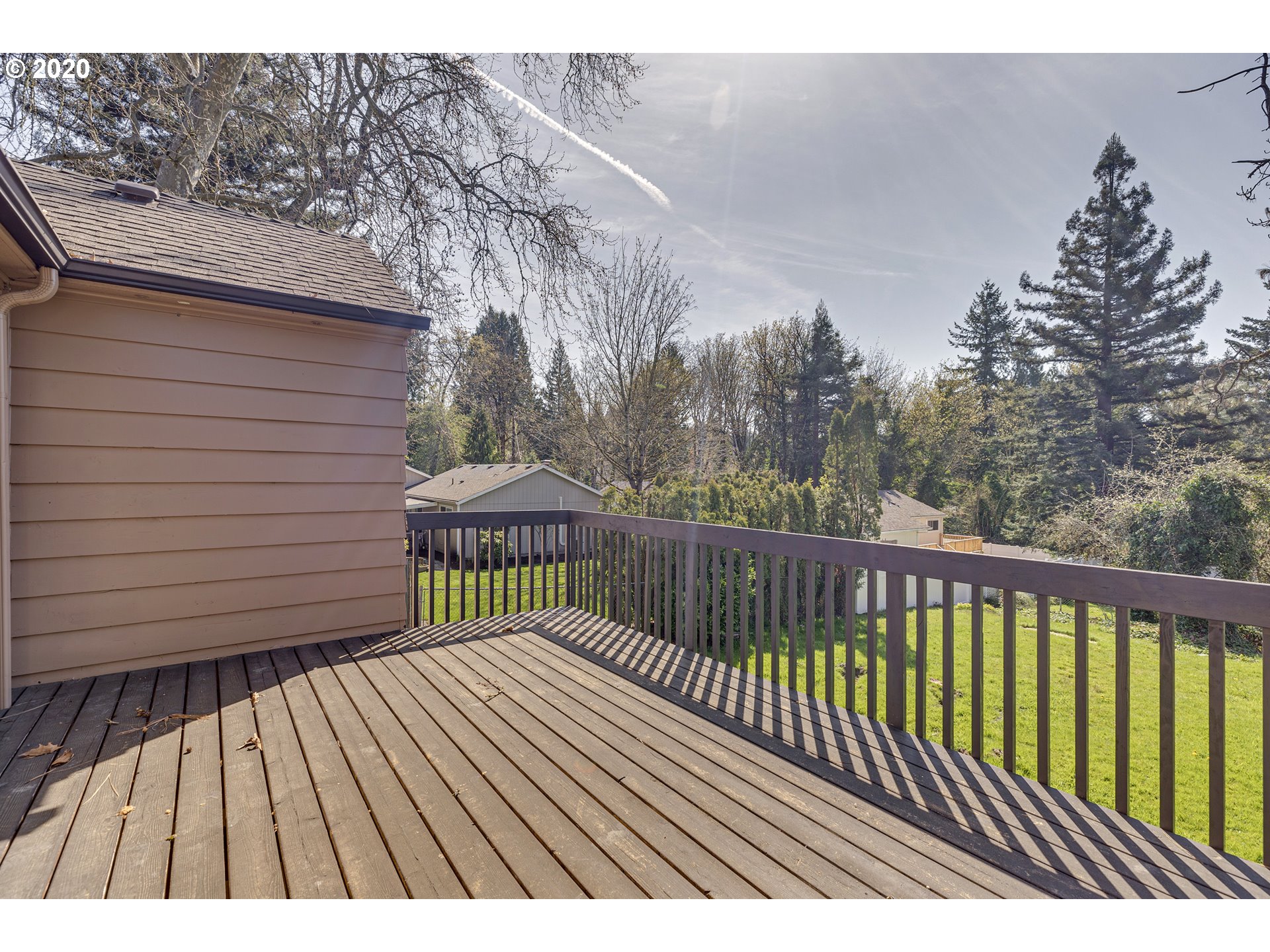 1040 Southwest Taylors Ferry Road Portland, OR 97219 - Photo 20 of 23 Gallery Image 20