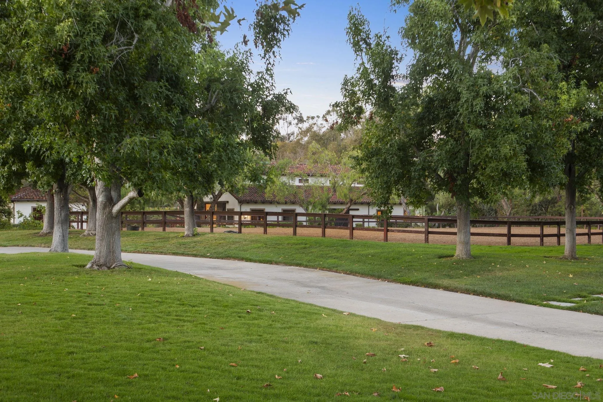 17872 Via De Fortuna Rancho Santa Fe, CA 92067 - Photo 41 of 53 a view of a park