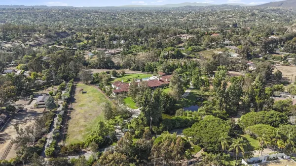 $36,000,000 | 17872 Via De Fortuna, Rancho Santa Fe, CA 92067