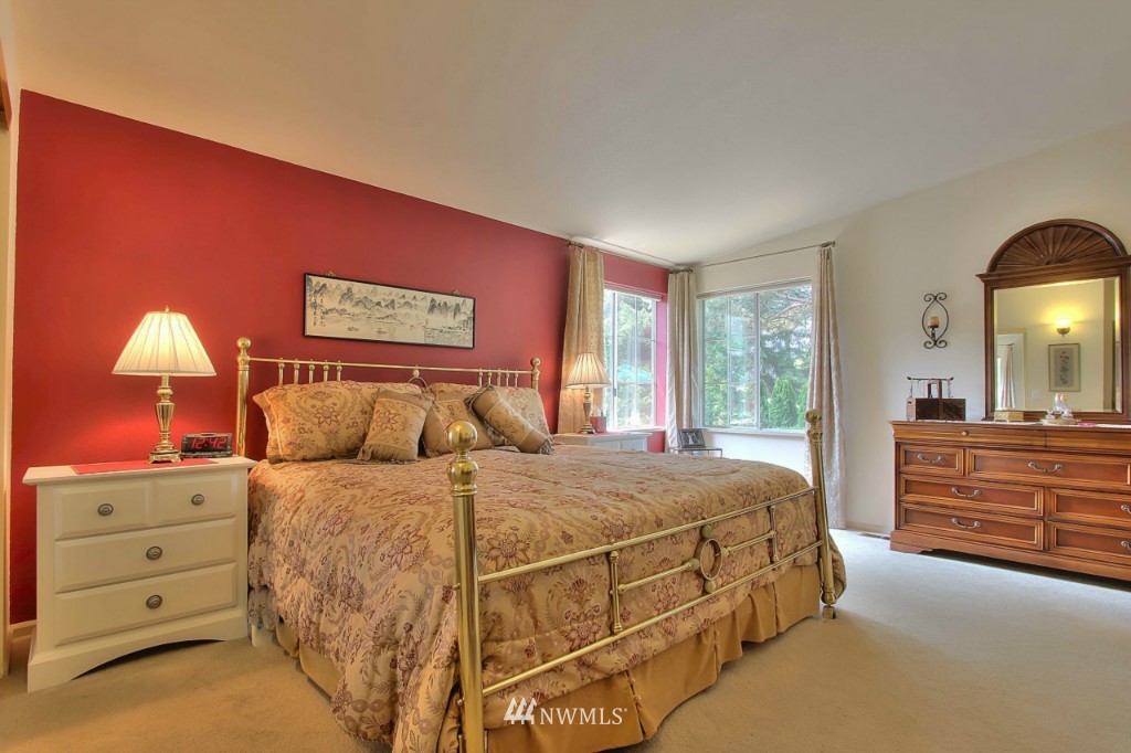24310 S Park Bothell, WA 98021 - Photo 16 of 25