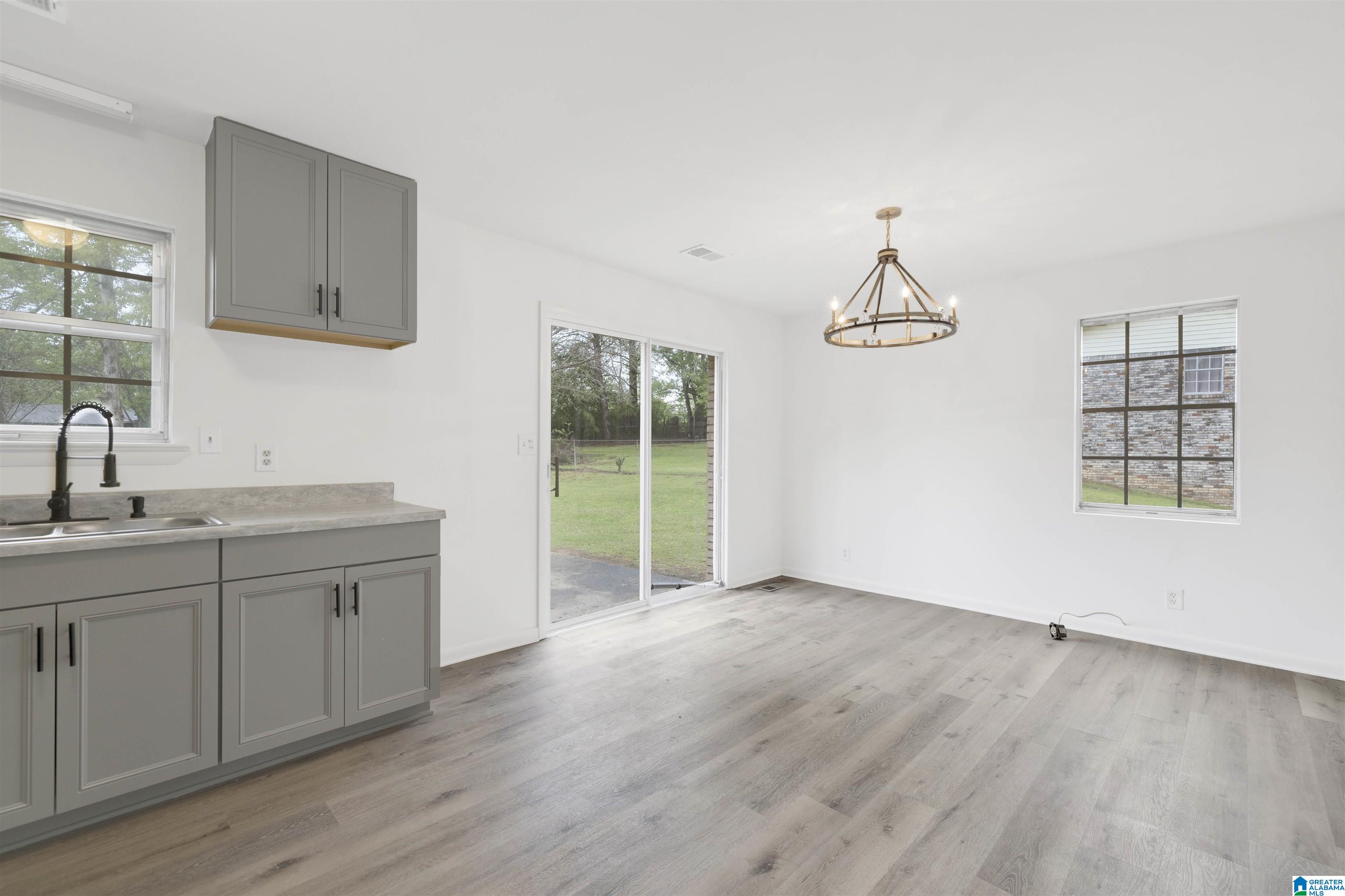 701 Hillcrest Road Adamsville, AL 35005 - Photo 9 of 24