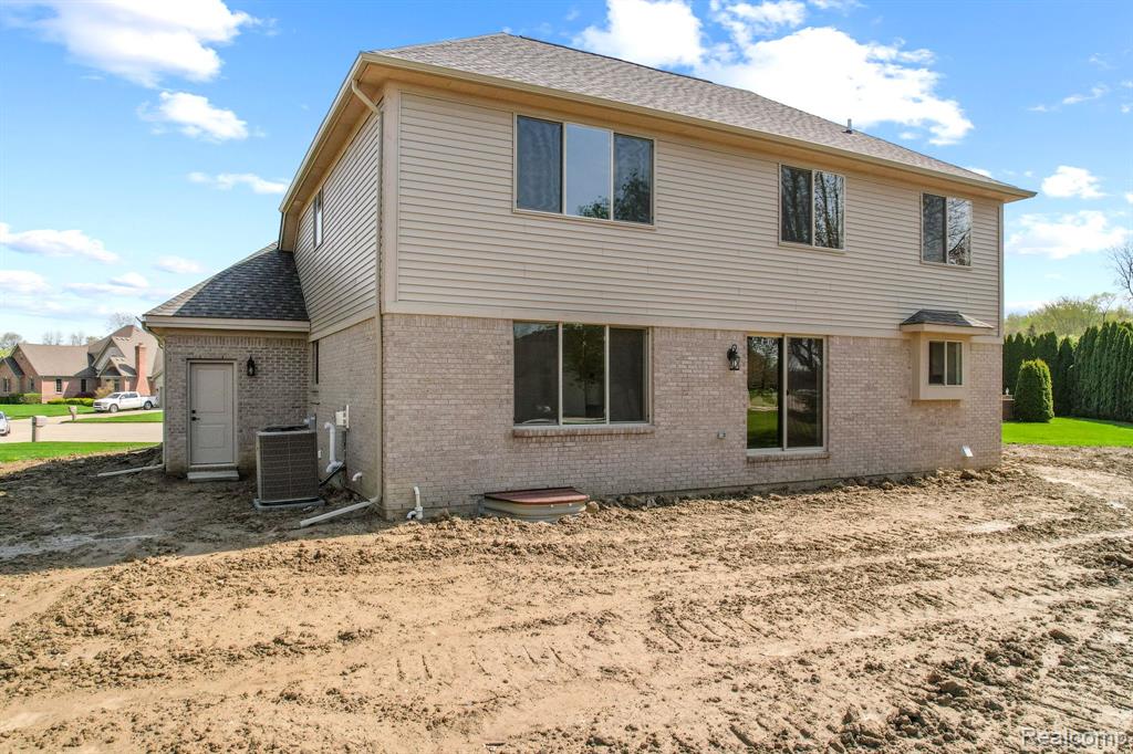 52163 Maple Court Chesterfield, MI 48047 - Photo 39 of 41