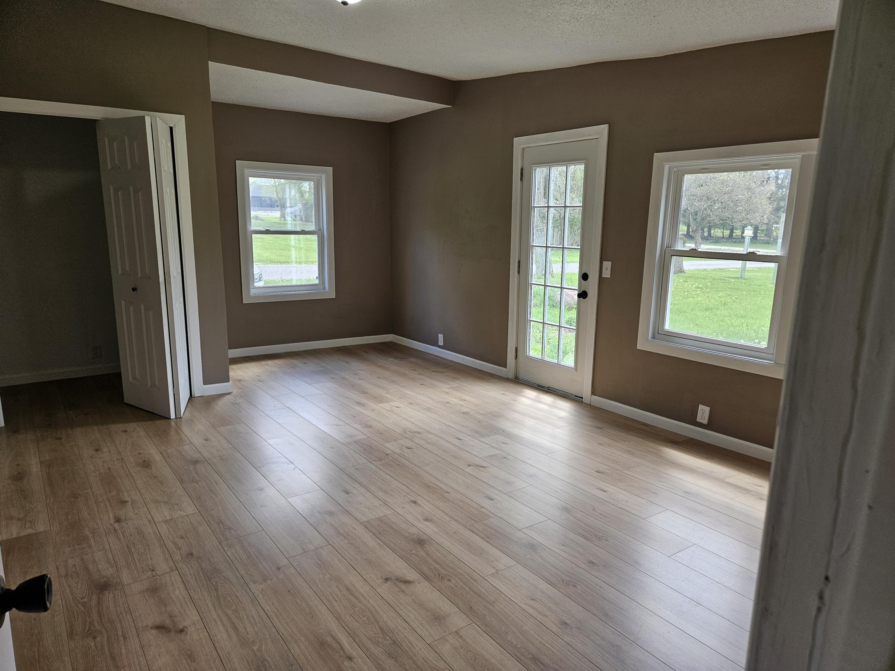 4084 Seneca Street Sand Creek, MI 49279 - Photo 4 of 18 20250502_153044