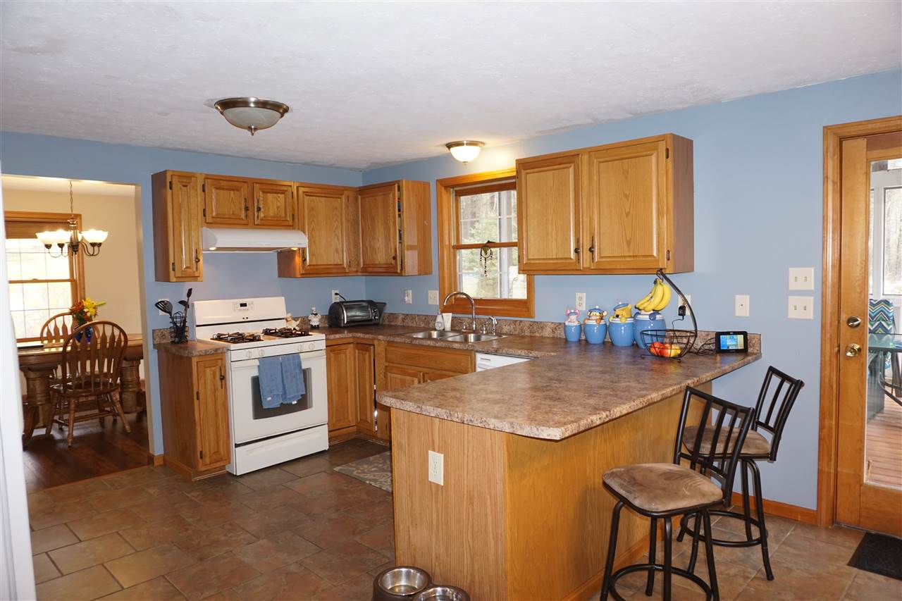 39 Level Street Merrimack, NH 03054 - Photo 5 of 20 Gallery Image 5