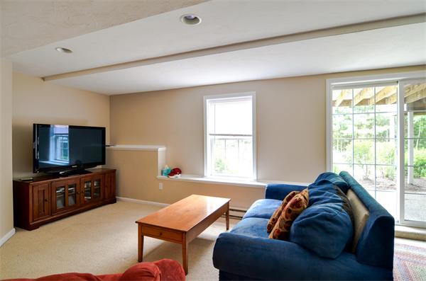64 Highridge Road Bellingham, MA 02019 - Photo 7 of 19 Gallery Image 7
