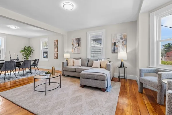 $999,000 | 11 Quincy Avenue, Norwood, MA 02062