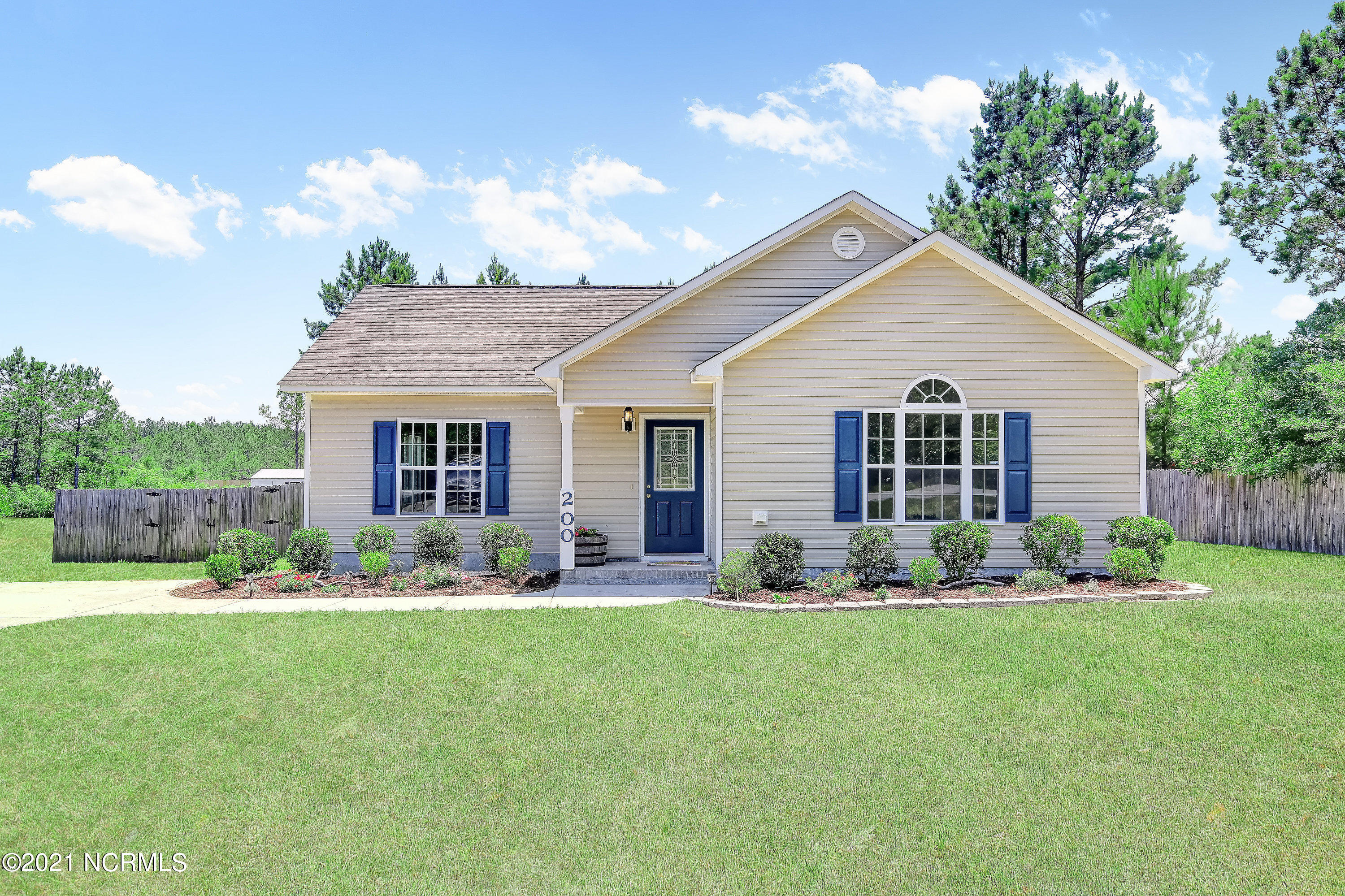 200 Old Folkstone Road Holly Ridge, NC 28445 - Photo 1 of 47 200 Old Folkstone
