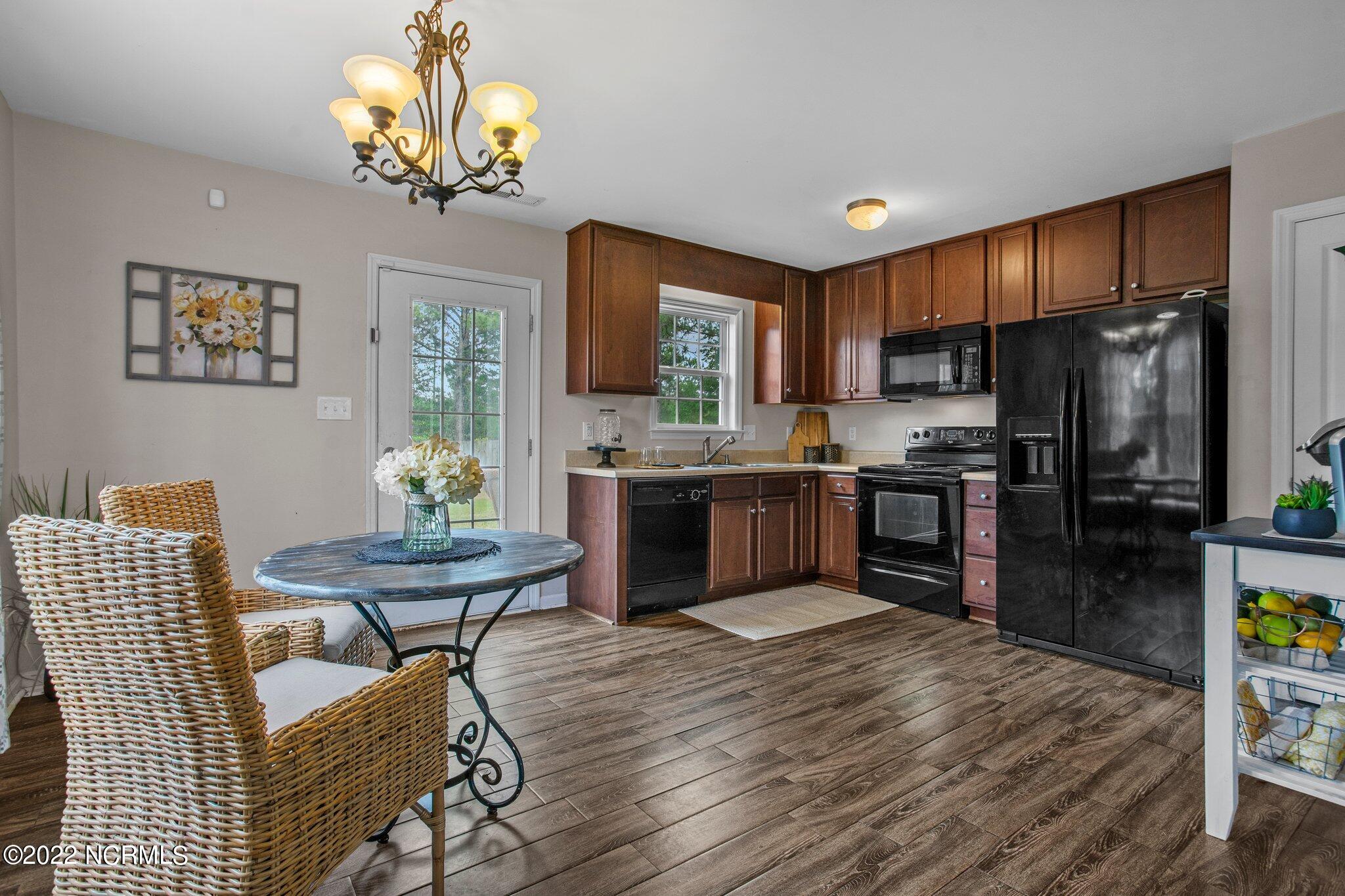 200 Old Folkstone Road Holly Ridge, NC 28445 - Photo 8 of 47 28-web-or-mls-DSC03708