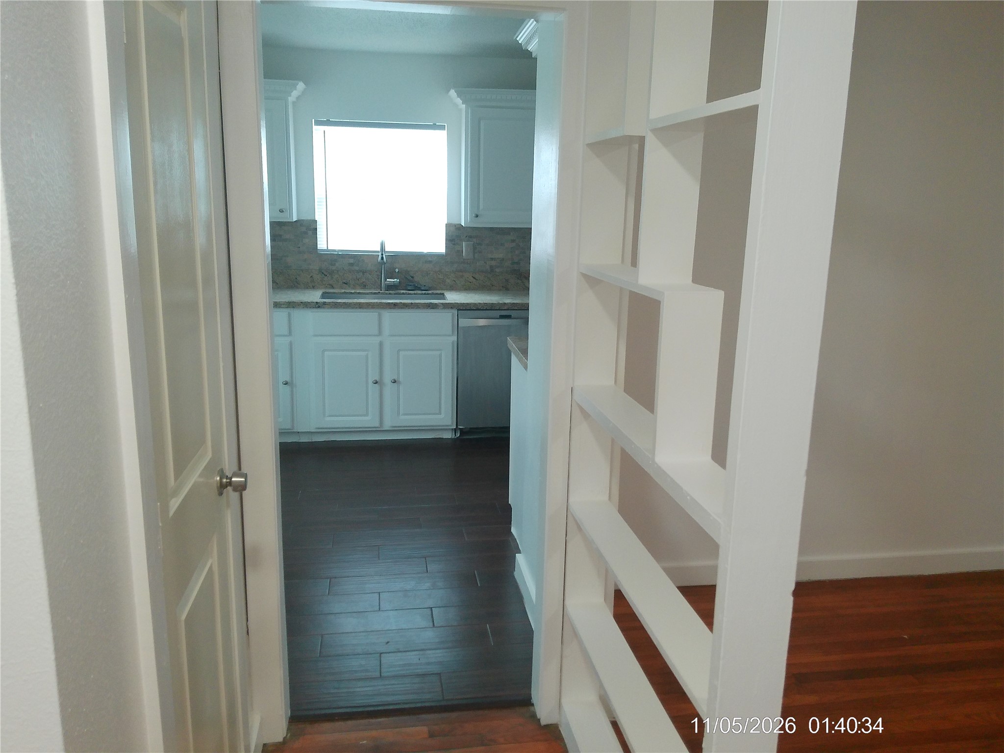 5319 Newkirk Lane Houston, TX 77021 - Photo 8 of 20 ENTRANCE TO KITCHEN