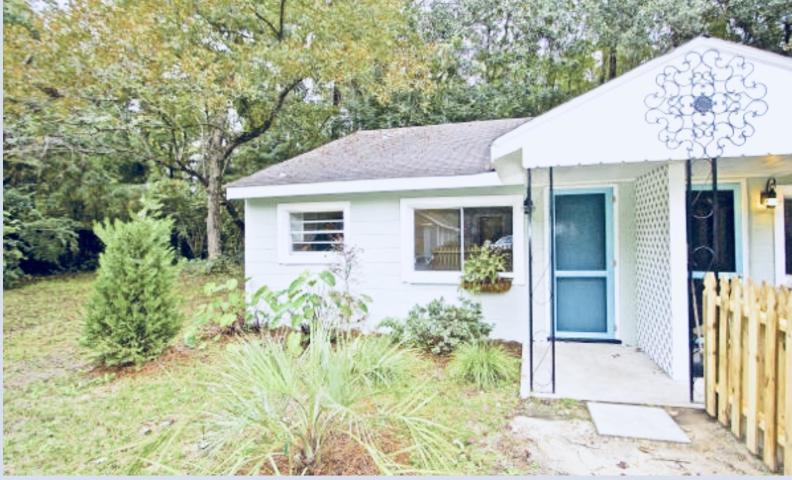 490 Woodland Shores Road, Unit A Charleston, SC 29412 - Photo 1 of 5 490 Woodland Shores Unit A + Yard