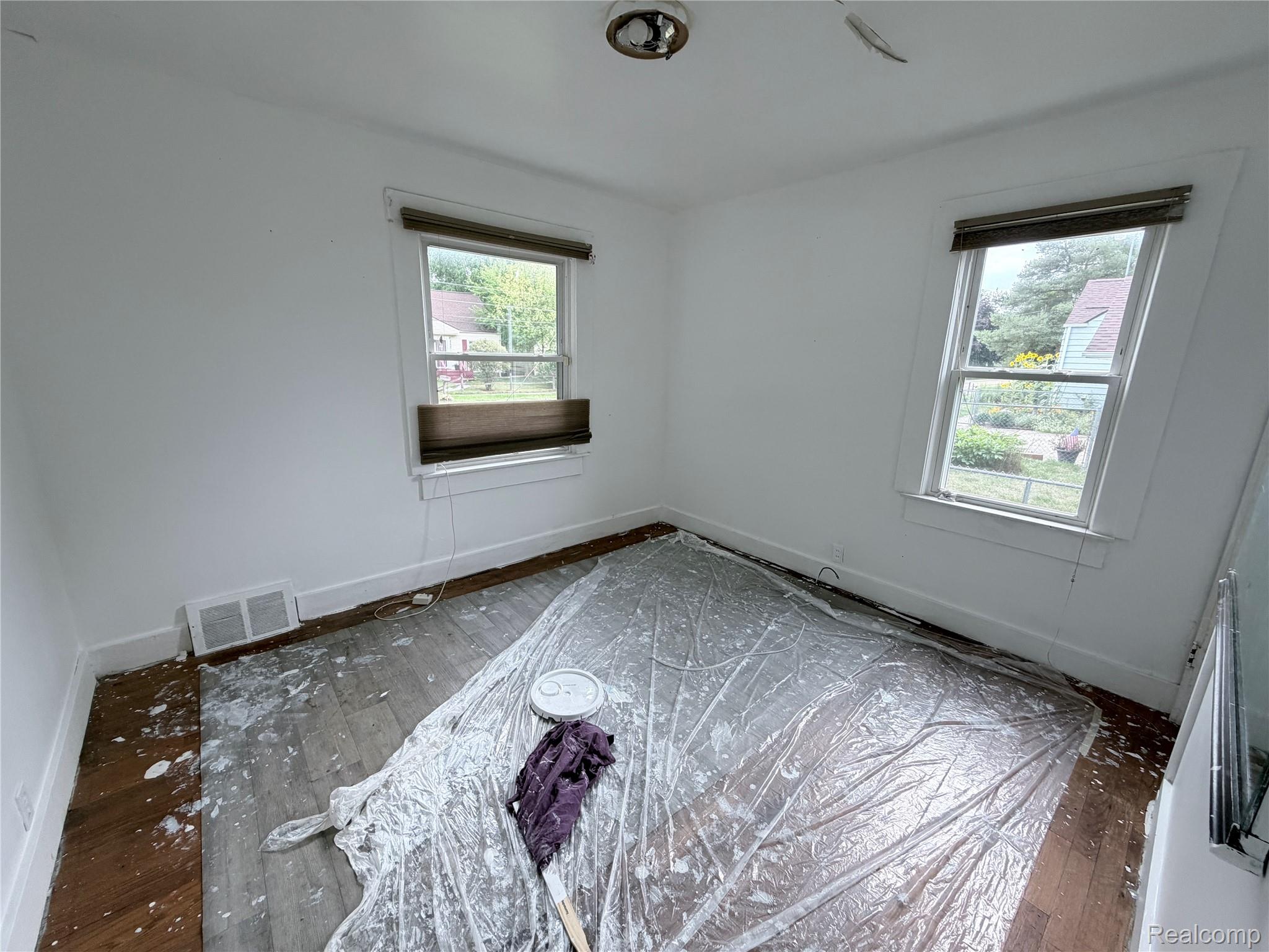 3220 Ridgeway Avenue Flint, MI 48504 - Photo 17 of 59 IMG_3822.JPG