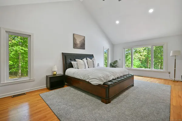 $3,550,000 | 5 Sail Harbour Drive, Sherman, CT 06784