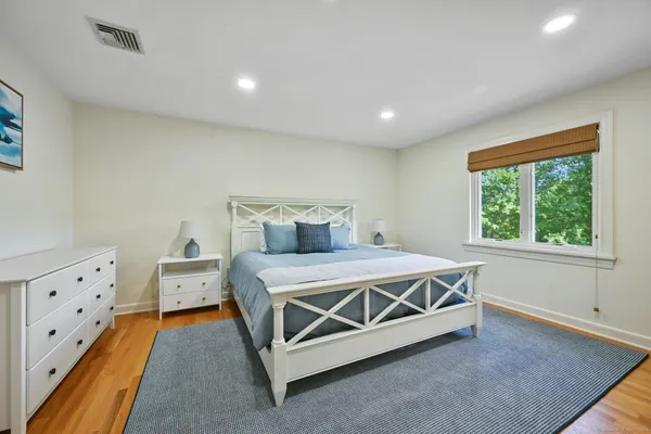 $3,550,000 | 5 Sail Harbour Drive, Sherman, CT 06784