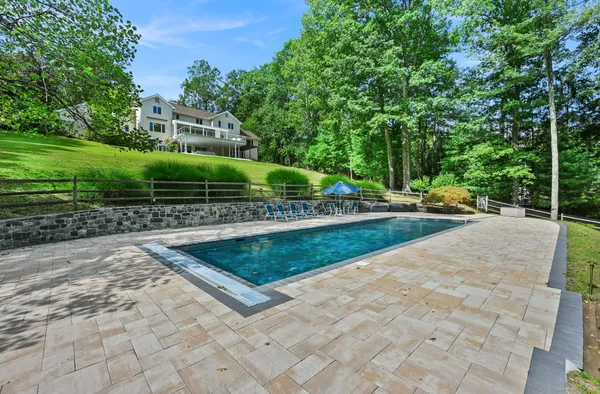 $3,550,000 | 5 Sail Harbour Drive, Sherman, CT 06784