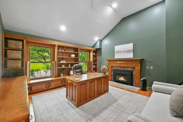 $3,550,000 | 5 Sail Harbour Drive, Sherman, CT 06784