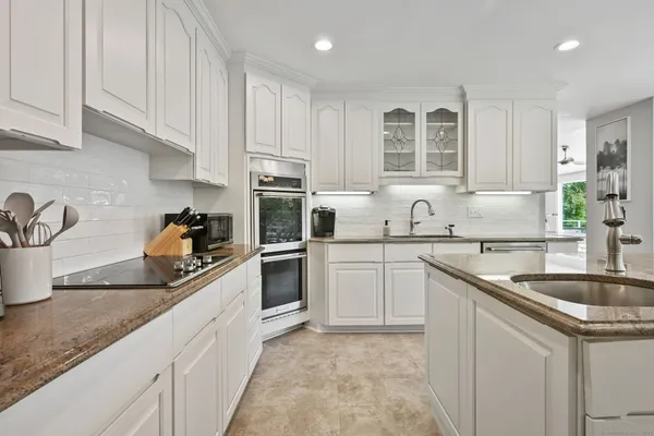 $3,550,000 | 5 Sail Harbour Drive, Sherman, CT 06784