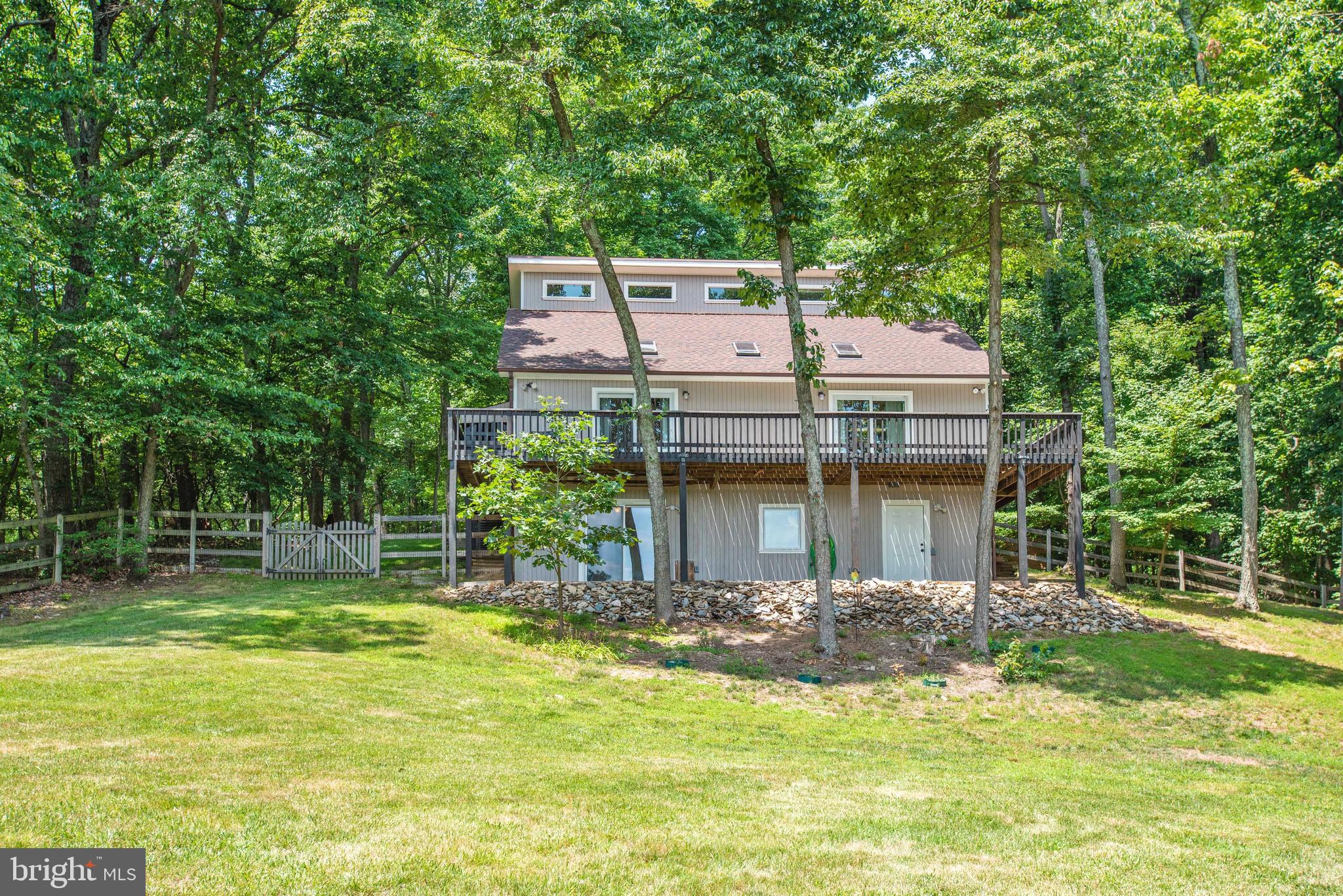 1619 Summit Drive Haymarket, VA 20169 - Photo 2 of 50