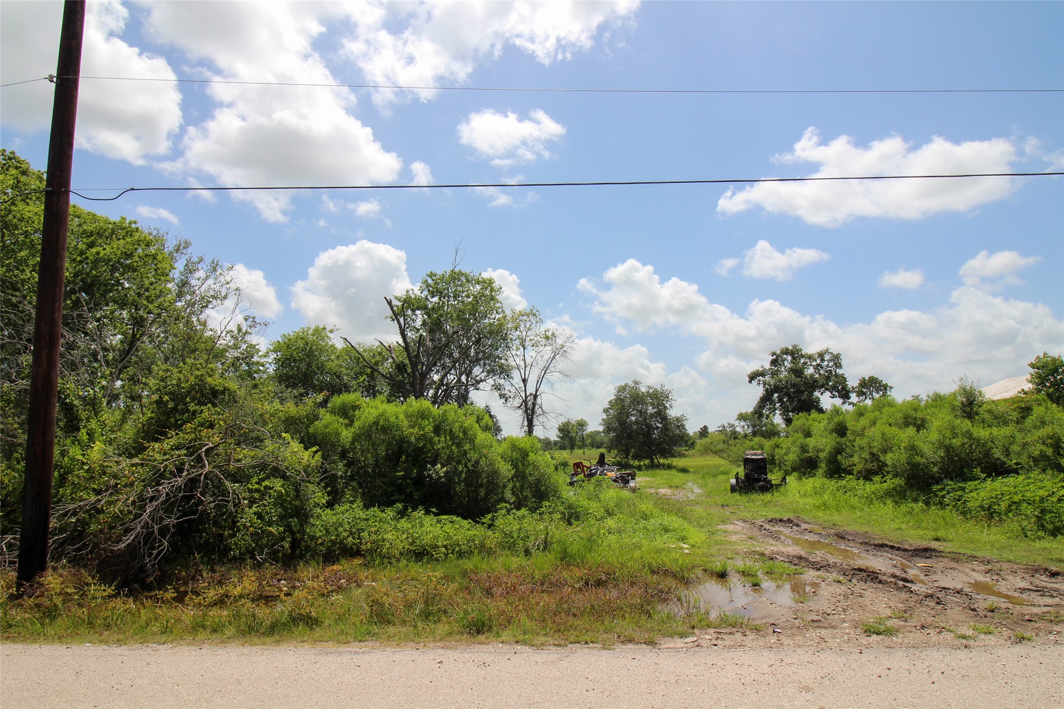 0 Judy Street Rosharon, TX 77583 - Photo 7 of 15 a close up of a street